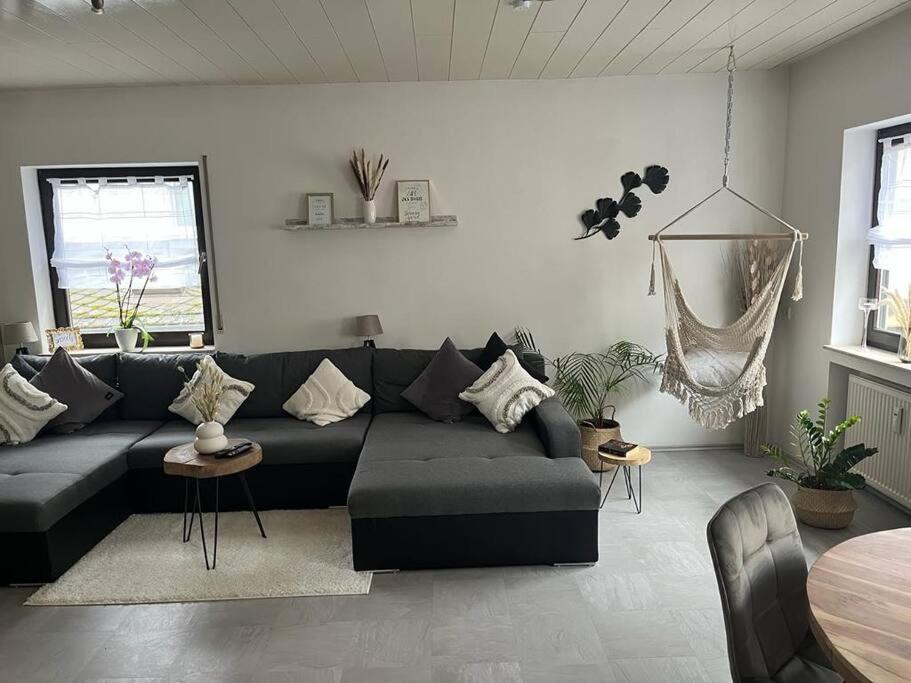 Appartement 2-zimmer 80qm Bis 4pers. *